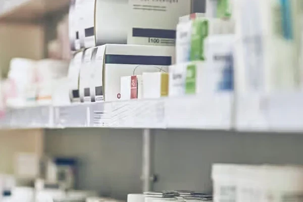 پژوهشگران: بسیاری از داروهای معمولی تعادل میکروبی بدن را به‌هم می‌زنند