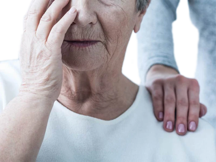 تطبیق شرایط زندگی و حمایت از مبتلایان به بیماری آلزایمر